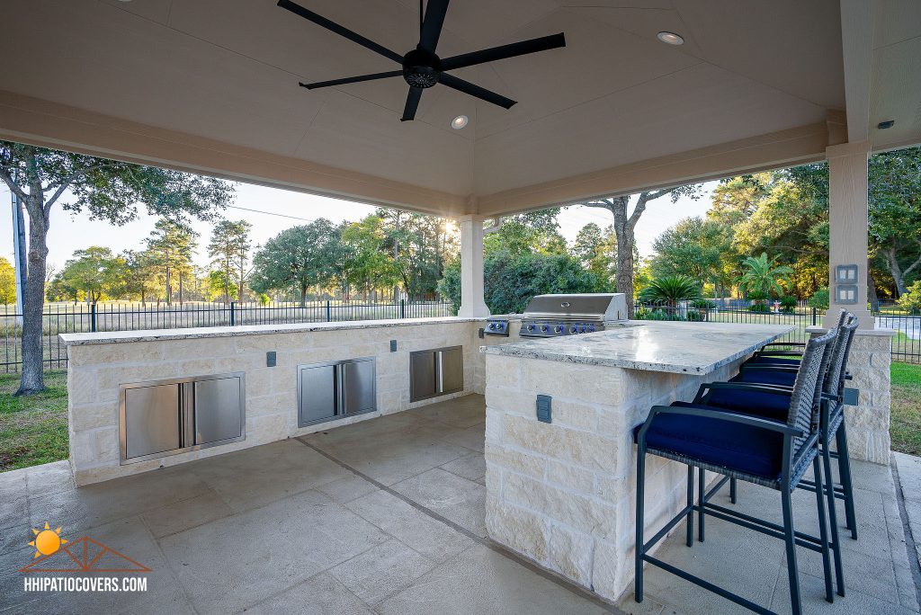 Detached Patio Cover in Spring, TX. With outdoor grill.